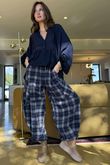 Balmoral Blouse Navy /4 =